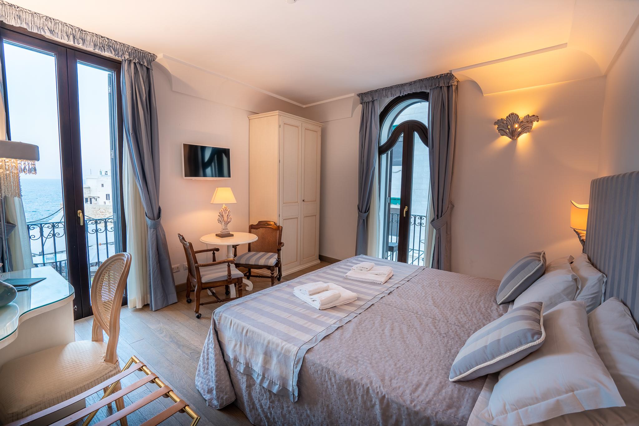 Covo Dei Saraceni Hotel Polignano a Mare Bagian luar foto