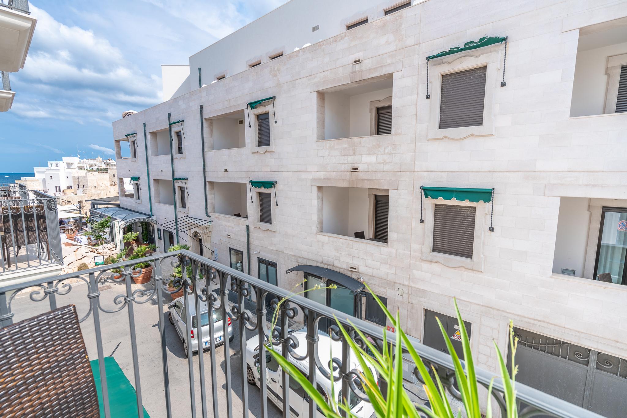 Covo Dei Saraceni Hotel Polignano a Mare Bagian luar foto