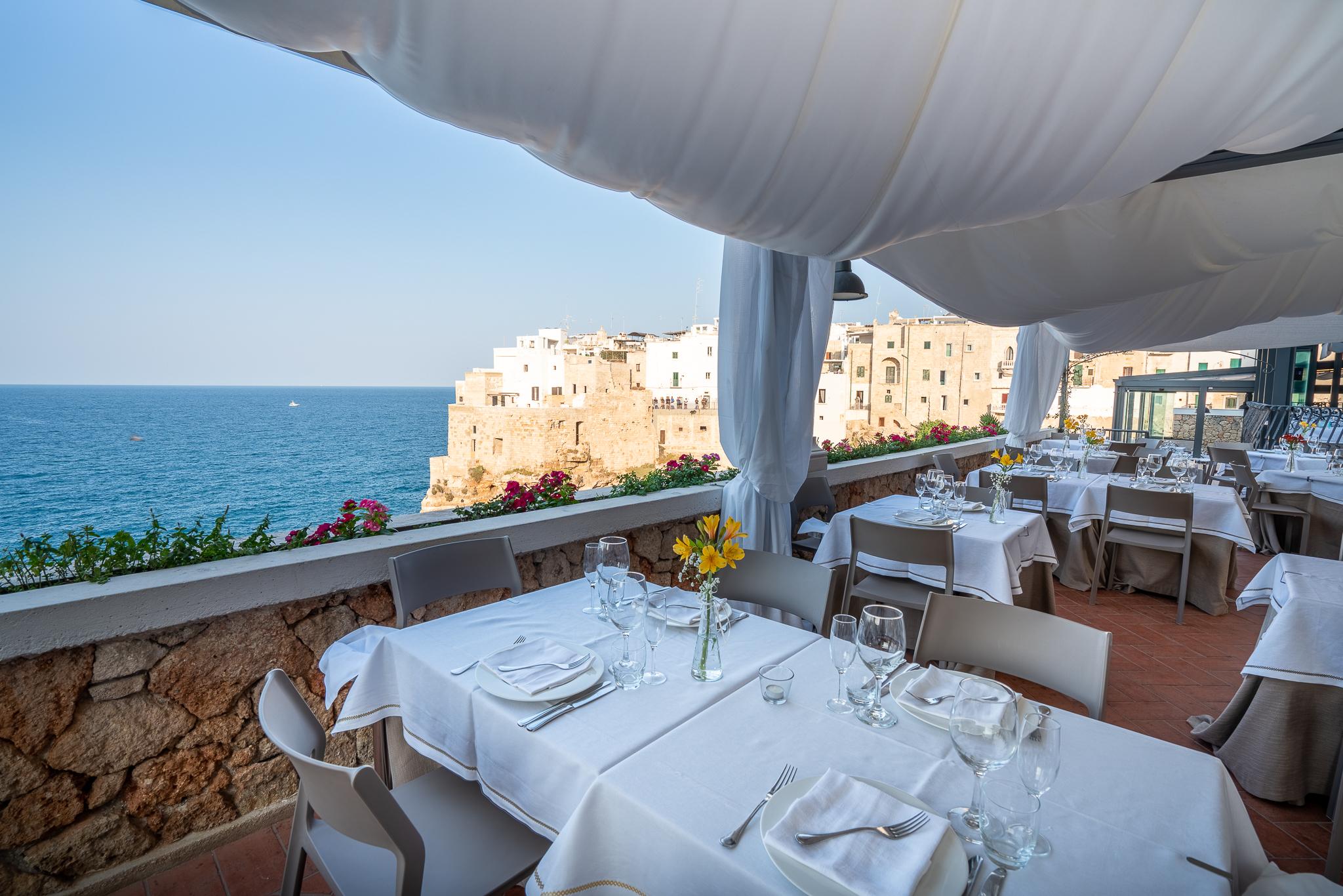 Covo Dei Saraceni Hotel Polignano a Mare Bagian luar foto