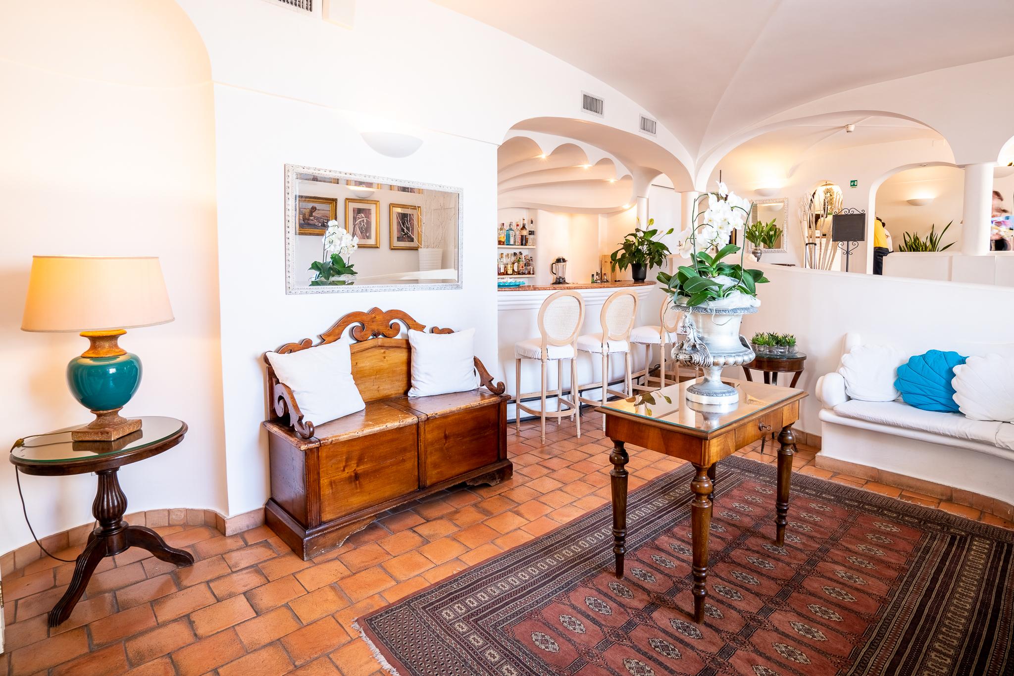 Covo Dei Saraceni Hotel Polignano a Mare Bagian luar foto
