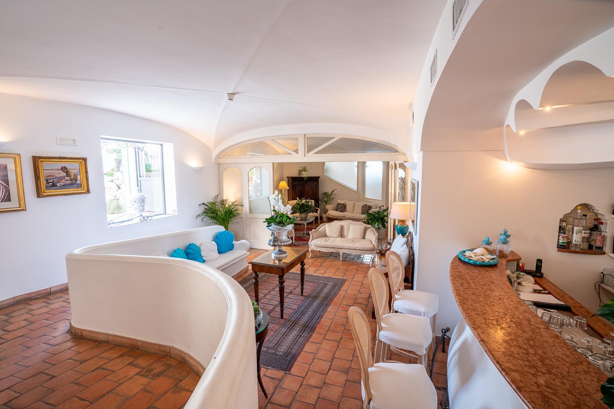 Covo Dei Saraceni Hotel Polignano a Mare Bagian luar foto