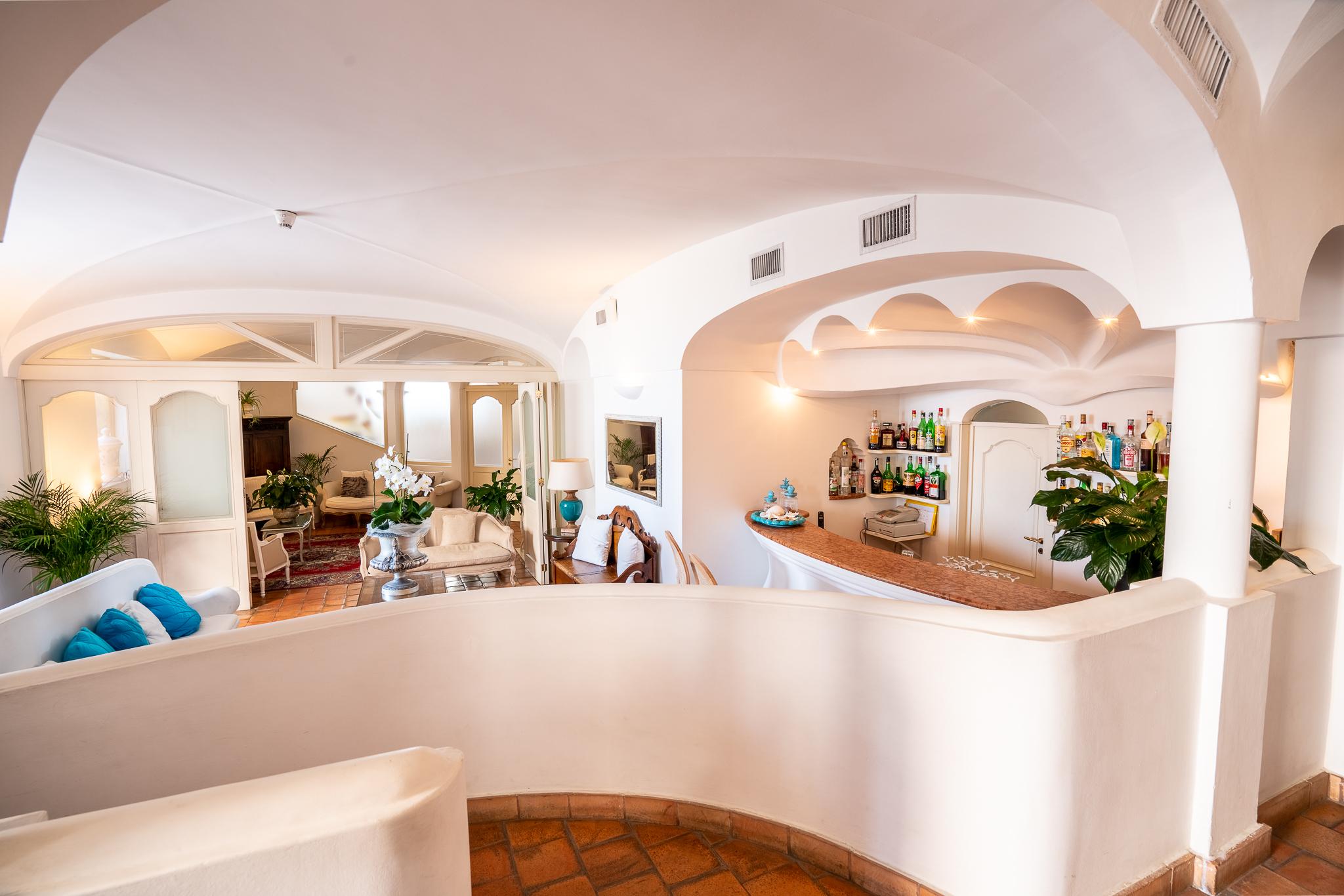 Covo Dei Saraceni Hotel Polignano a Mare Bagian luar foto