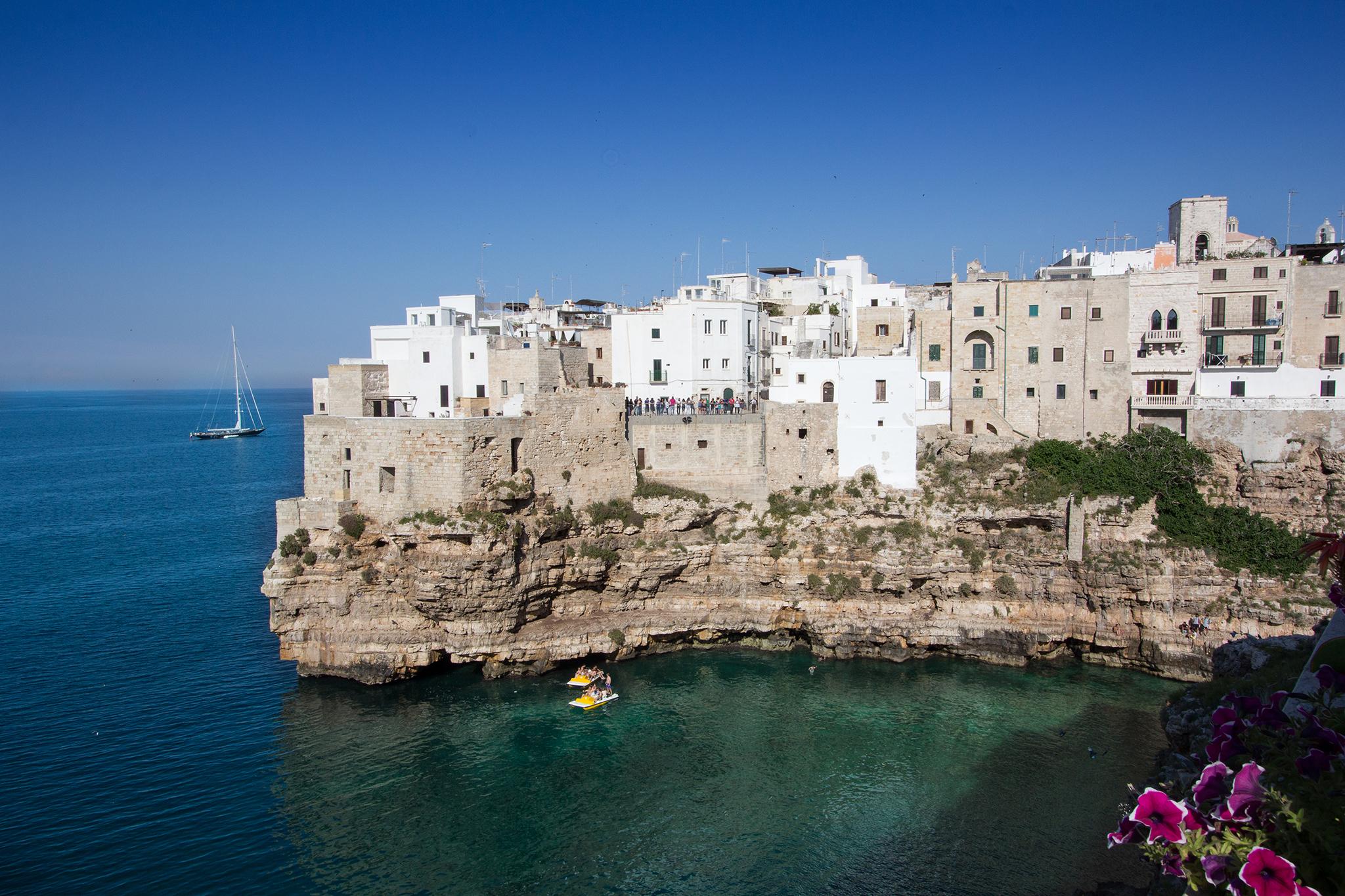Covo Dei Saraceni Hotel Polignano a Mare Bagian luar foto