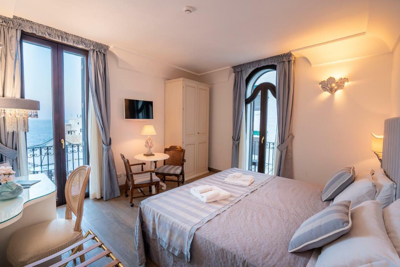 Covo Dei Saraceni Hotel Polignano a Mare Bagian luar foto